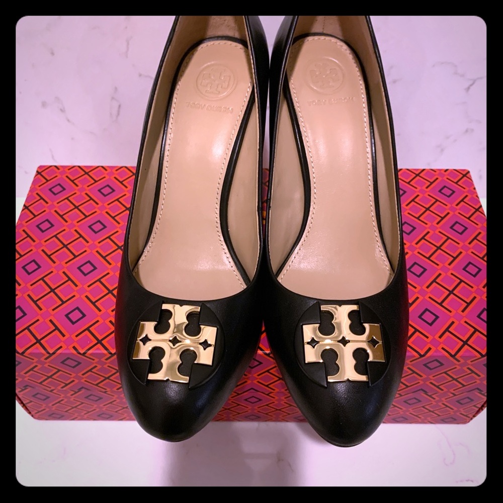 Tory Burch Luna wedge